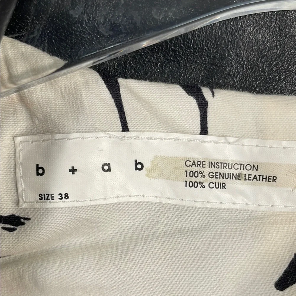 b+ab Black 100%‎ Genuine Leather Blazer Jacket Horse Print Lining Size 38